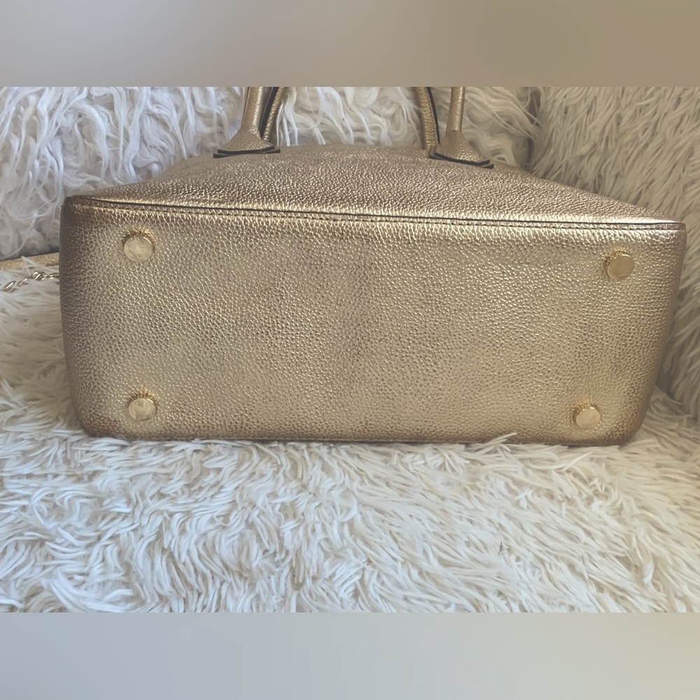 🏆4pcs-MK GOLD SATCHEL/CROSSBODY w MK Charm,detachable strap & Gold snap Wallet - Picture 5 of 11